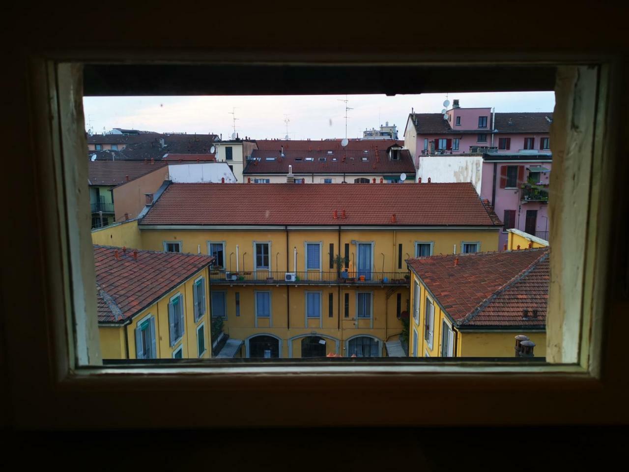 Milano Apartments Darsena Milão Exterior foto